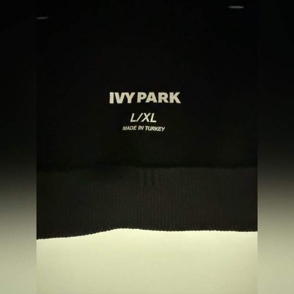 Ivy Park Workout Tank Top, size L/XL. - Picture 2 of 7